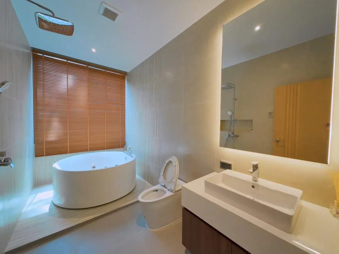 ห้องน้ำ PNT LUXURY JOMTIEN