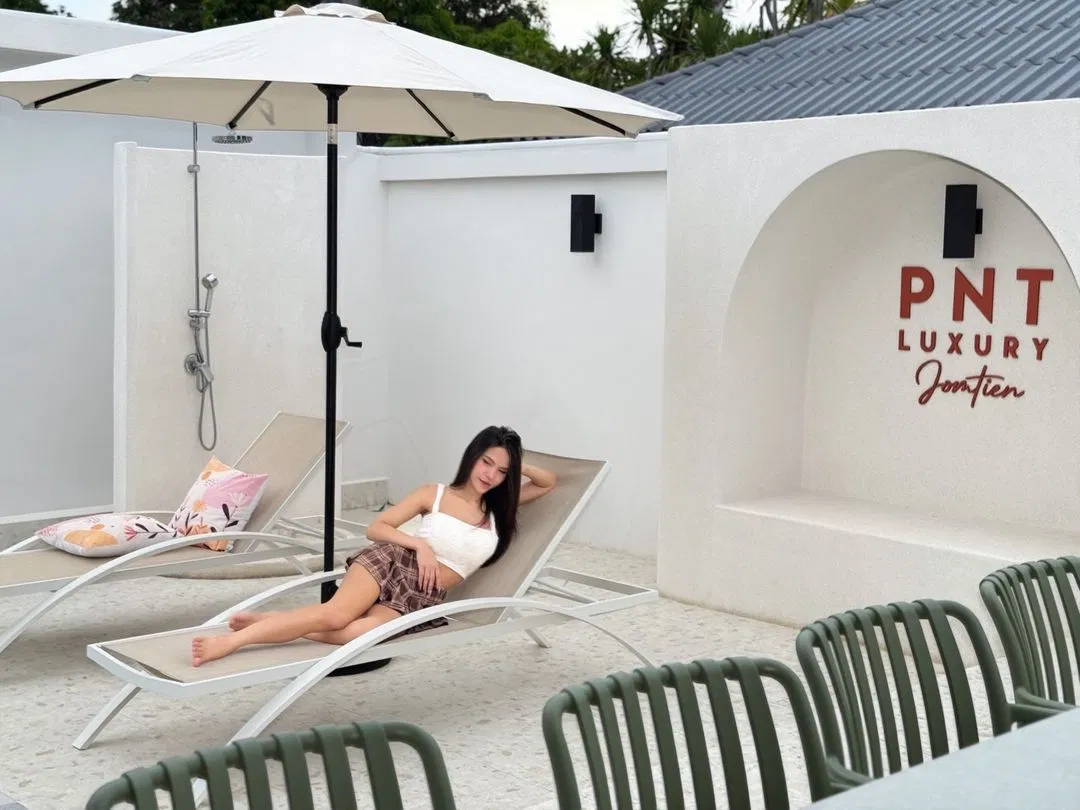 รูปจากลูกค้า PNT LUXURY JOMTIEN