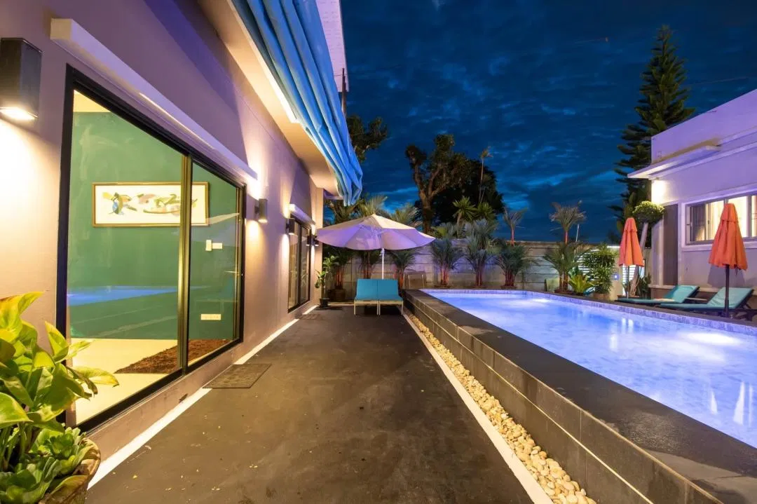 ภายนอก You Pool Villa