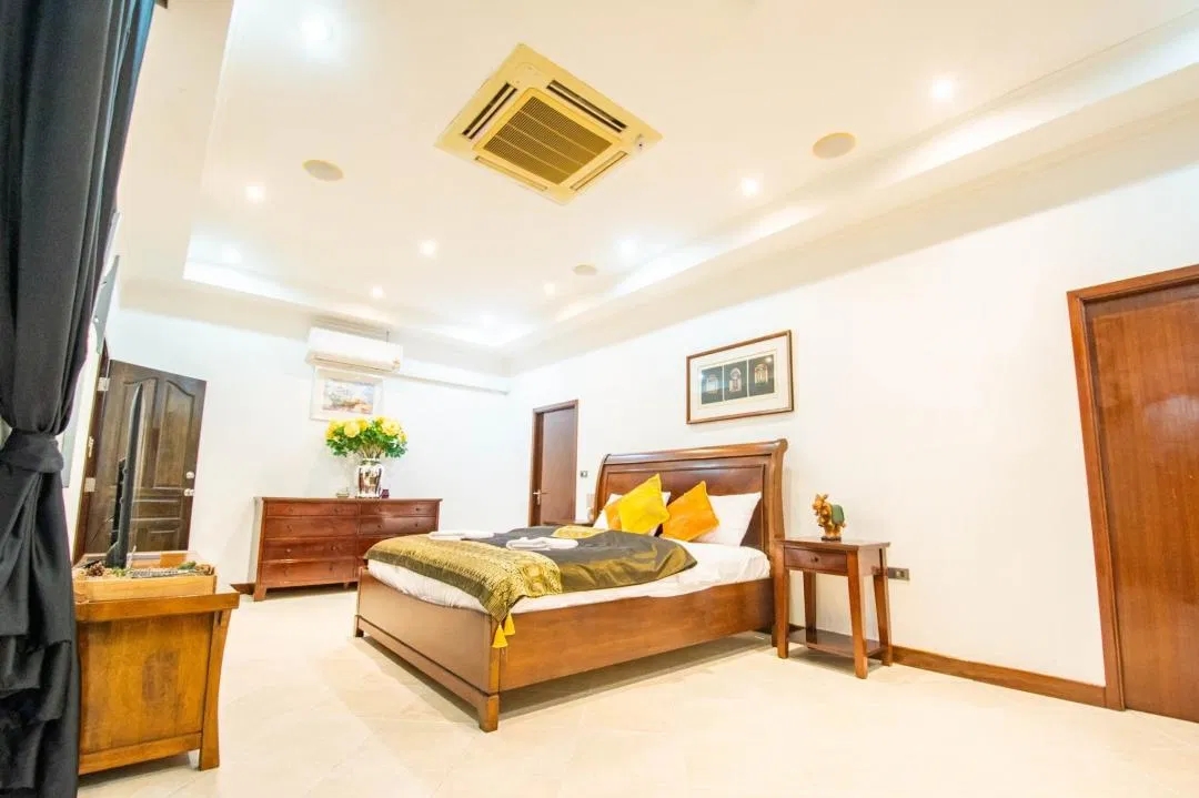 ห้องนอน Majestic 98