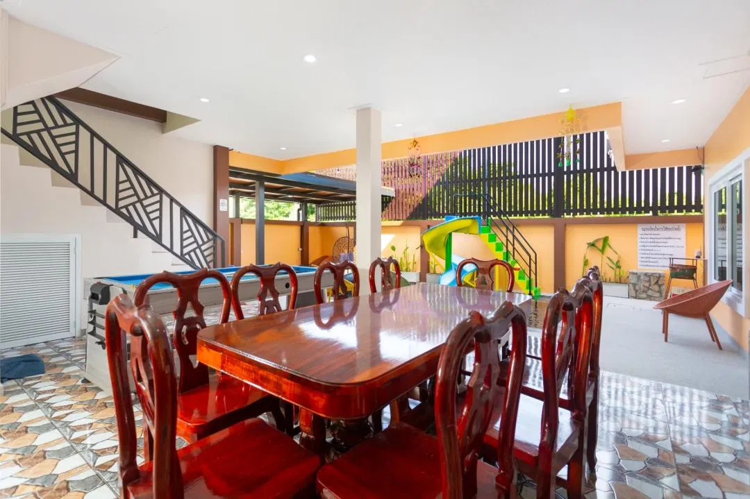 ภายนอก 99 Pool Villa