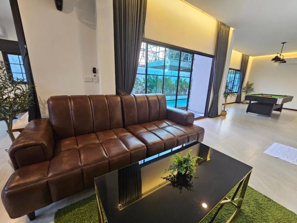 ภายใน Brittany Poolvilla 1