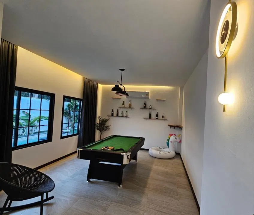 ภายใน Brittany Poolvilla 1
