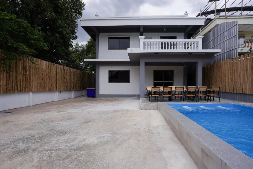 ที่จอดรถ Number 8 Poolvilla (กรุงเทพ)
