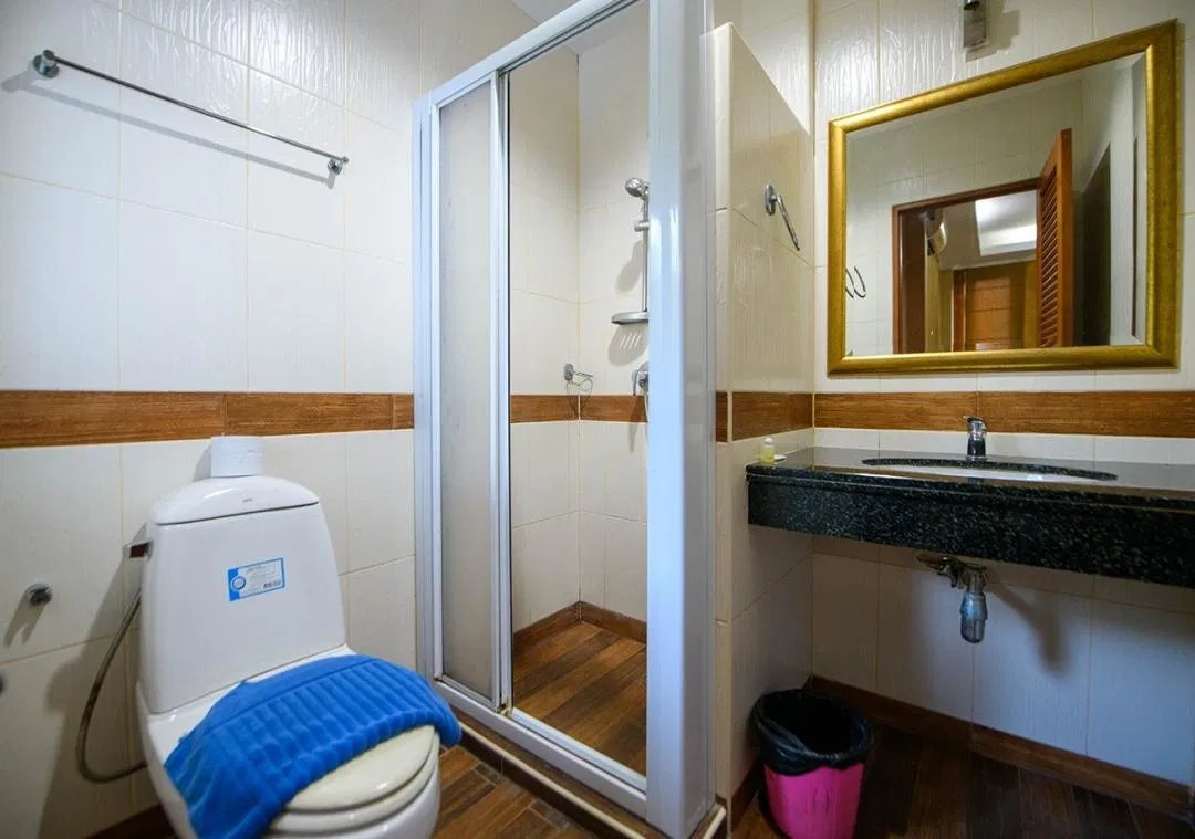 ห้องน้ำ ทาวน์เฮ้าส์ 4B 208 (Lunar House)