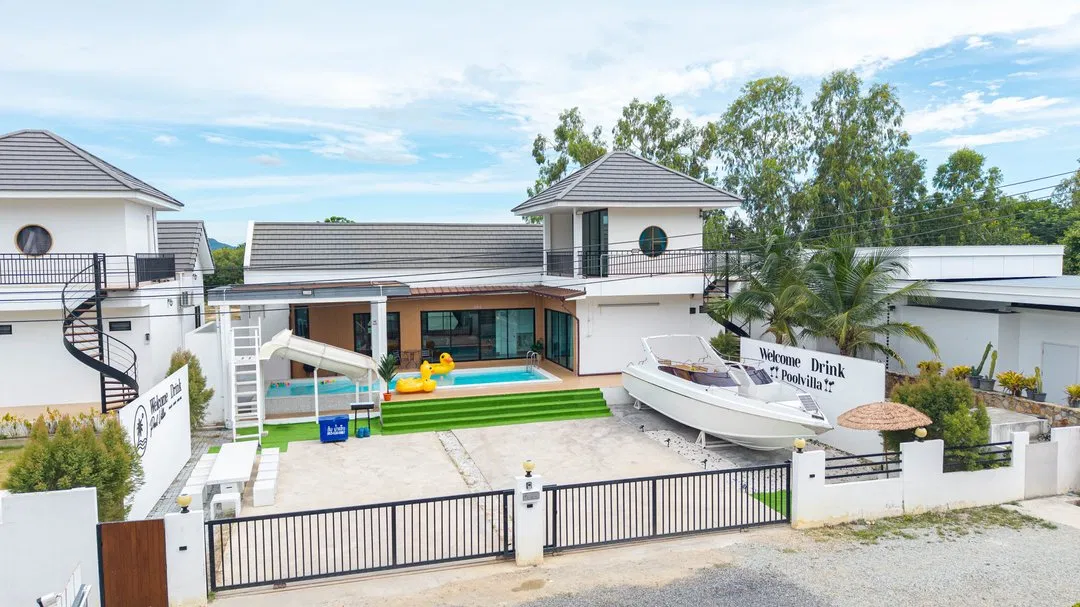 ที่จอดรถ Welcome drink poolvilla