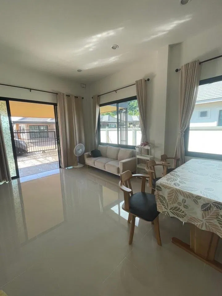 ภายใน Jarunee Pool Villa