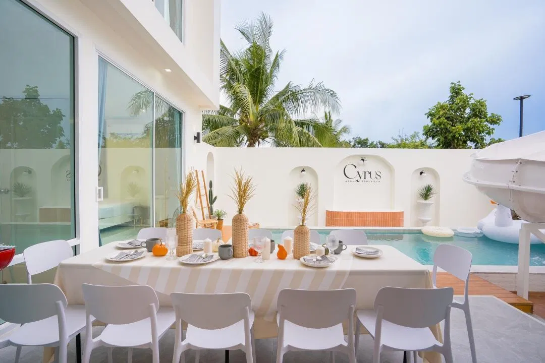 ภายนอก Cyrus House Poolvilla
