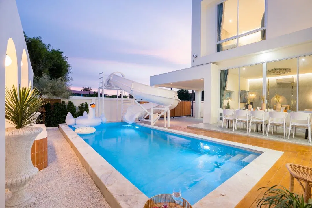 ภายนอก Cyrus House Poolvilla