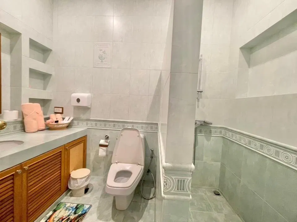 ห้องน้ำ Fridayhouse
