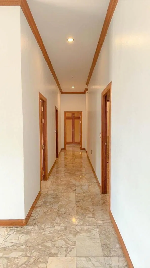 ภายใน Fridayhouse