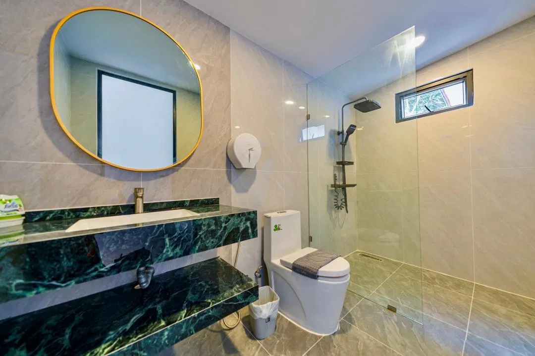 ห้องน้ำ Thai Erawan V8 Pool Villa
