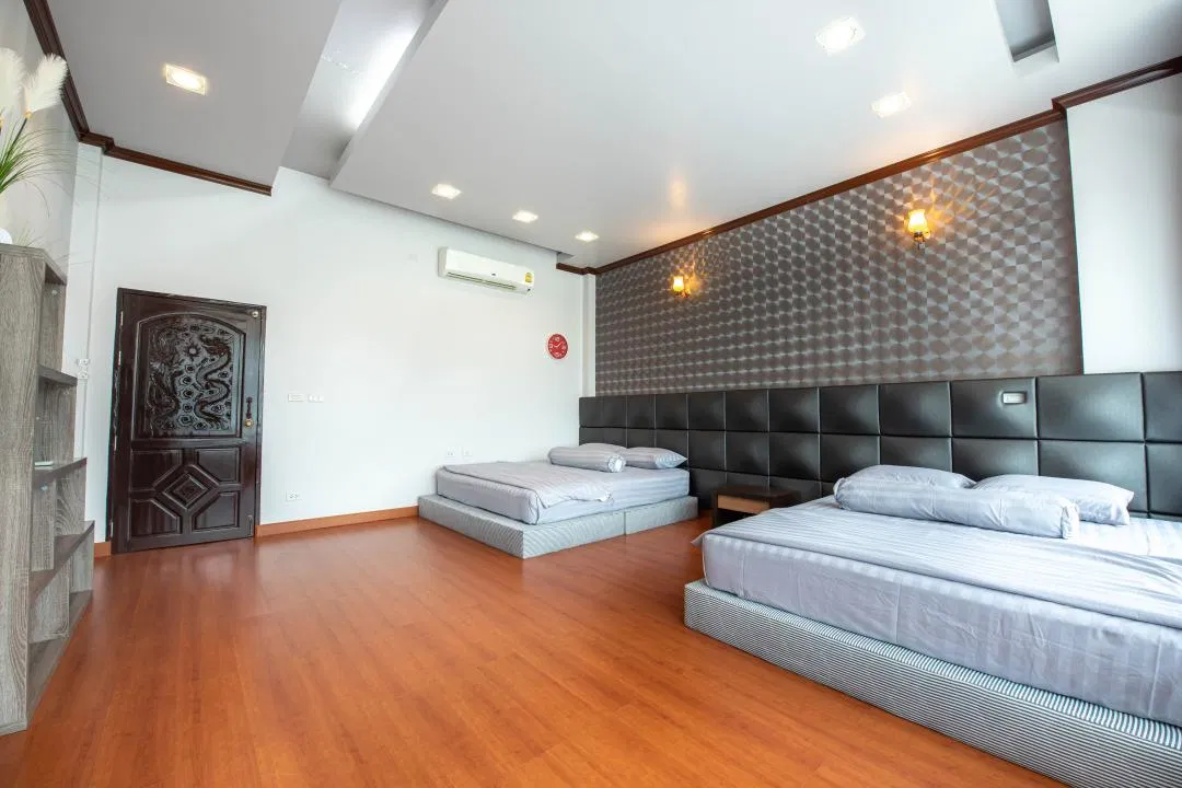 ห้องนอน พิพิมพูลวิลล่า ศรีราชา