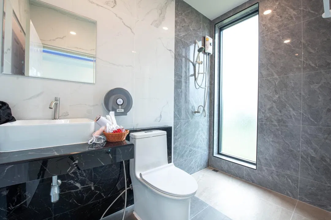 ห้องน้ำ Marine pool villa
