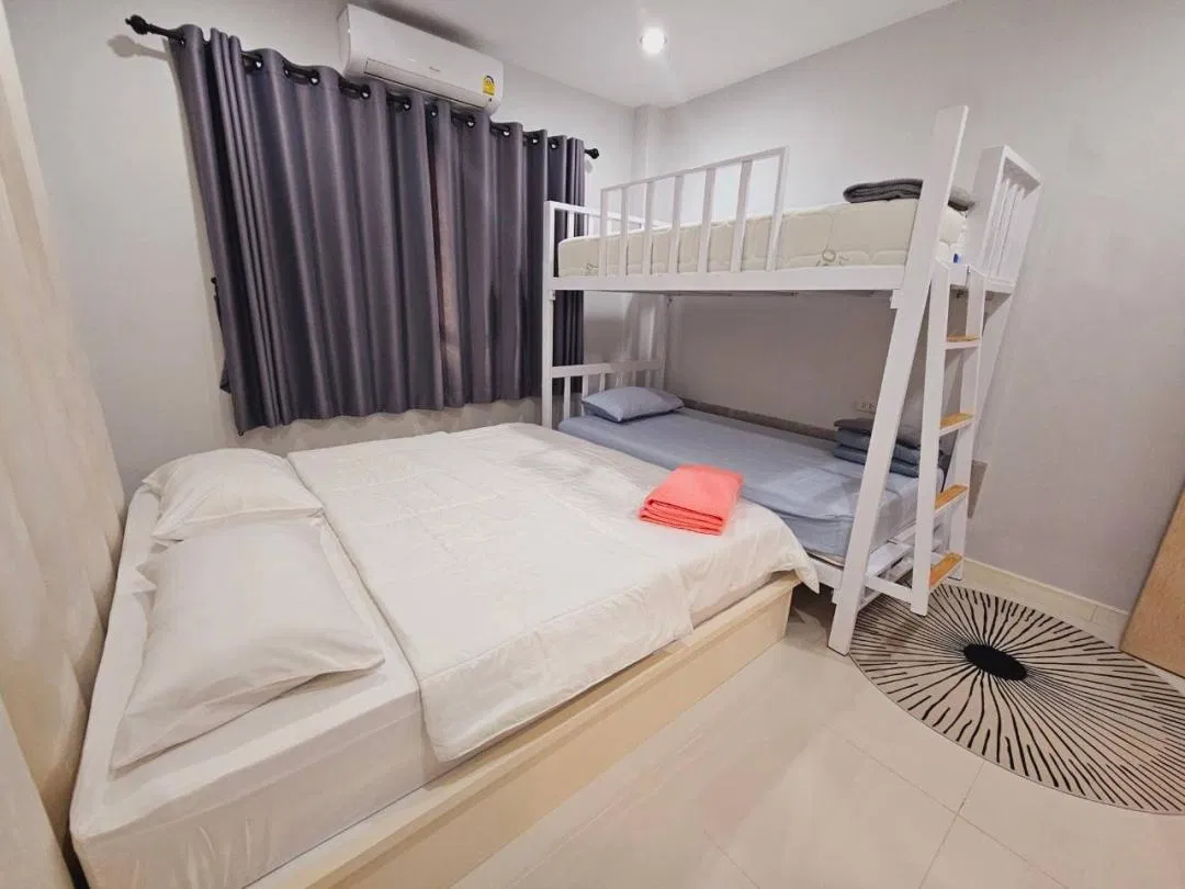ห้องนอน Mana Pool Villa