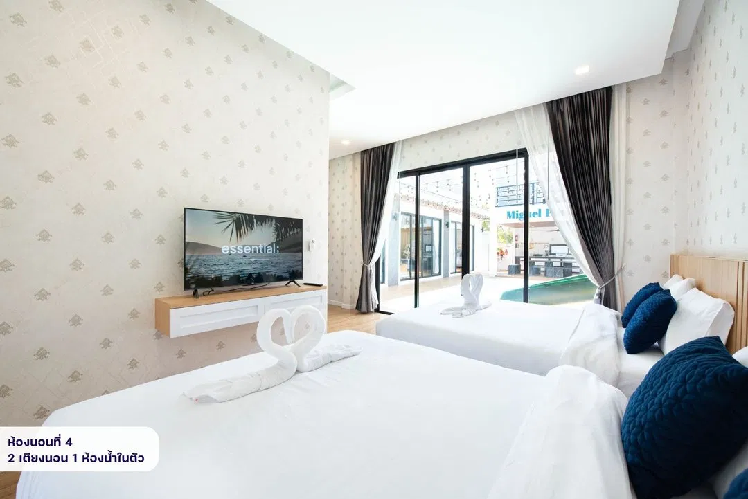 ห้องนอน Miguel Plus Pool Villa