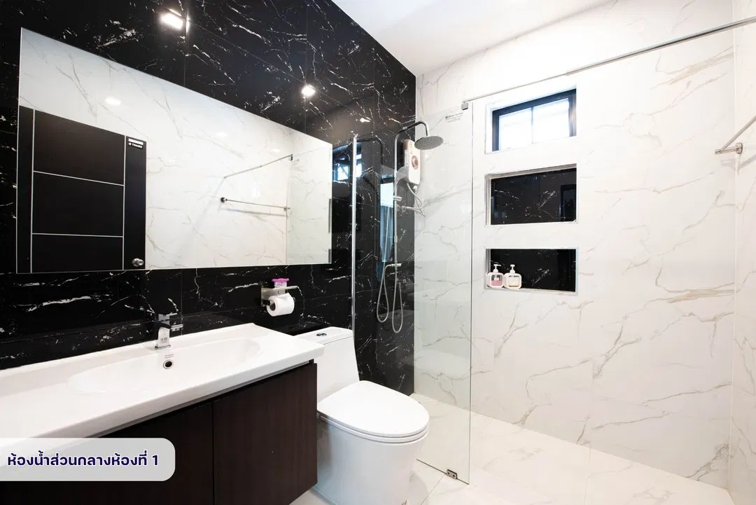 ห้องน้ำ Miguel Plus Pool Villa