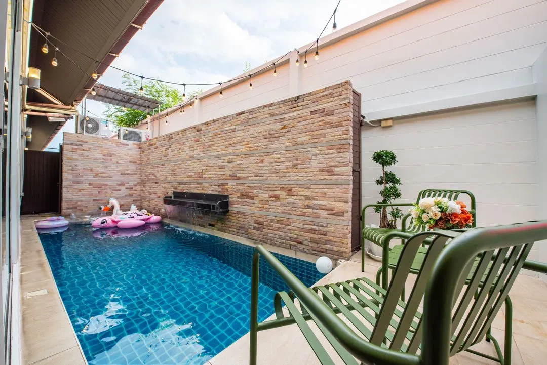 ภายนอก Crazy pool villa pattaya