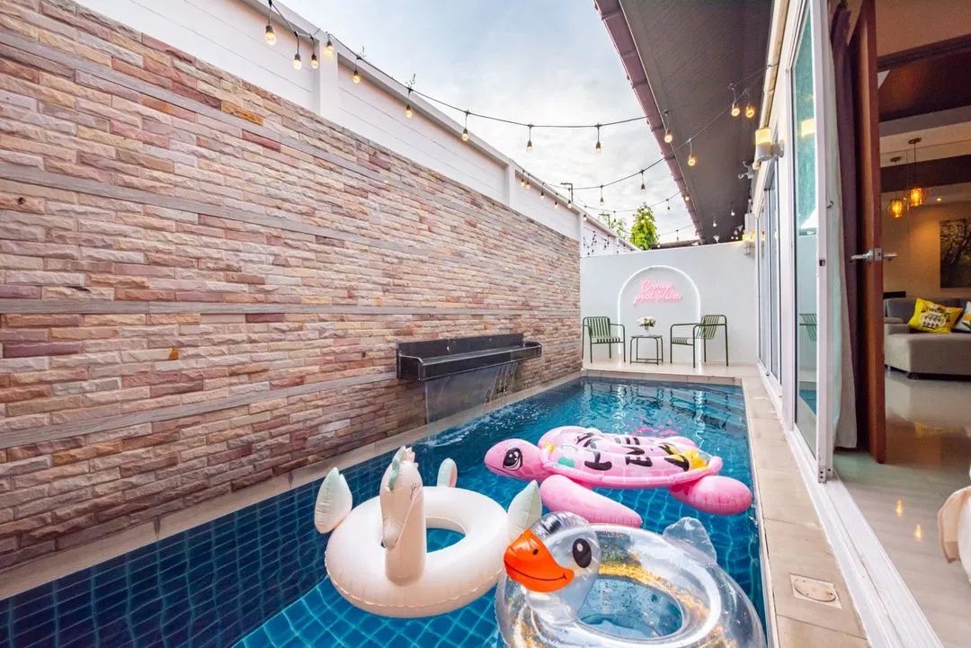 ภายนอก Crazy pool villa pattaya