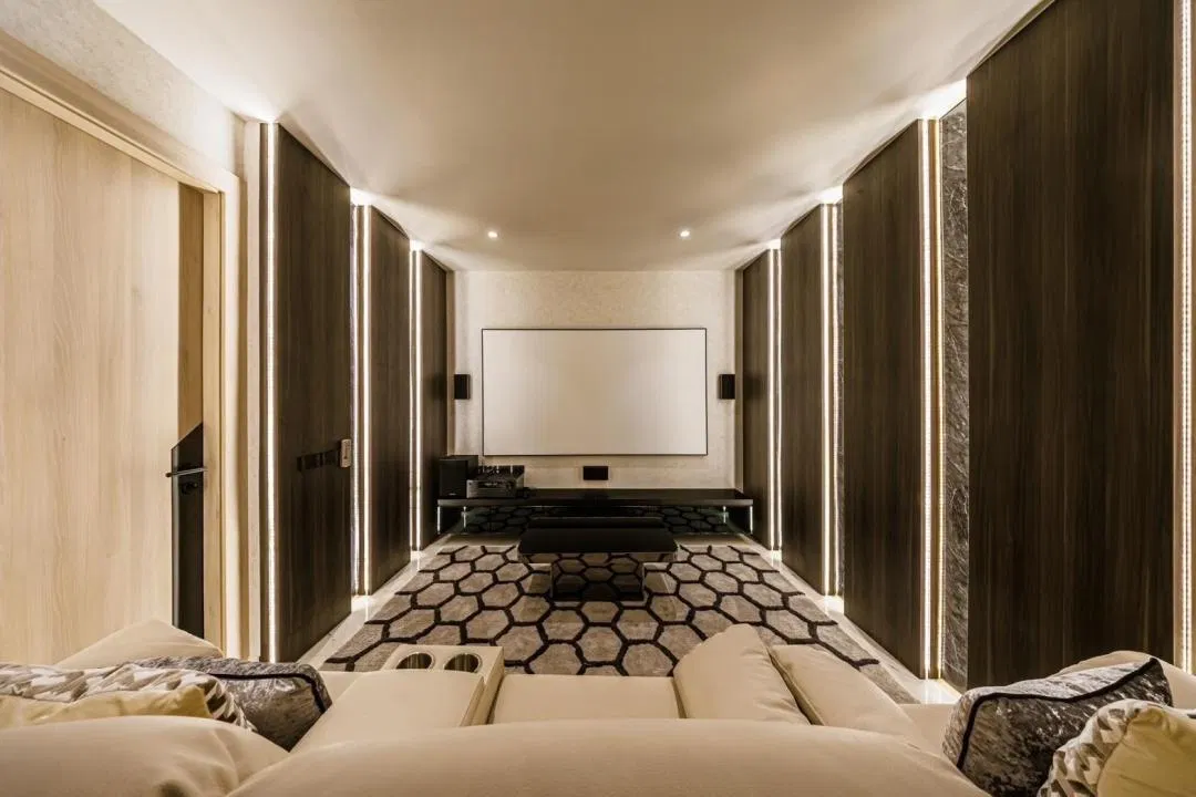 ภายใน Penthouse Pandora