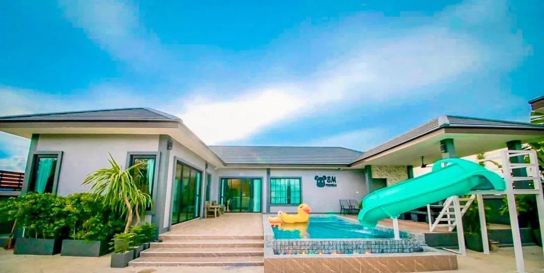ภายนอก Super BM Poolvilla Pattaya