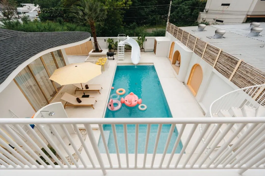 ภายนอก Saya Pool Villas2