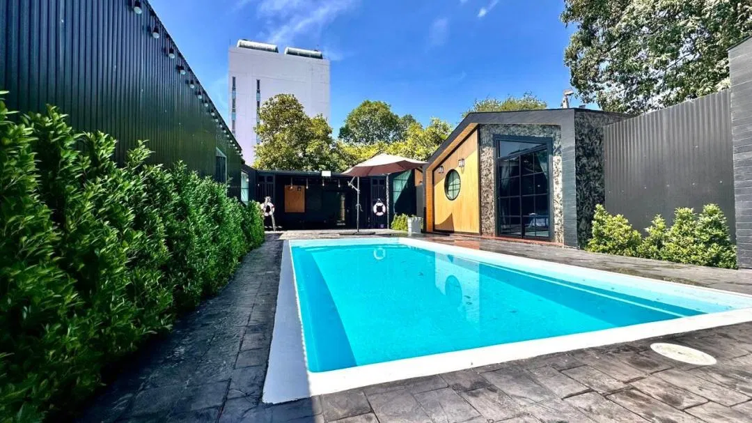 ภายนอก Groove Poolvilla (บางแสน)