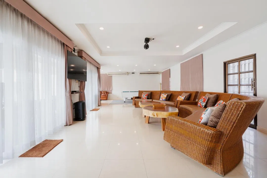 ภายใน RJ Pool Villa