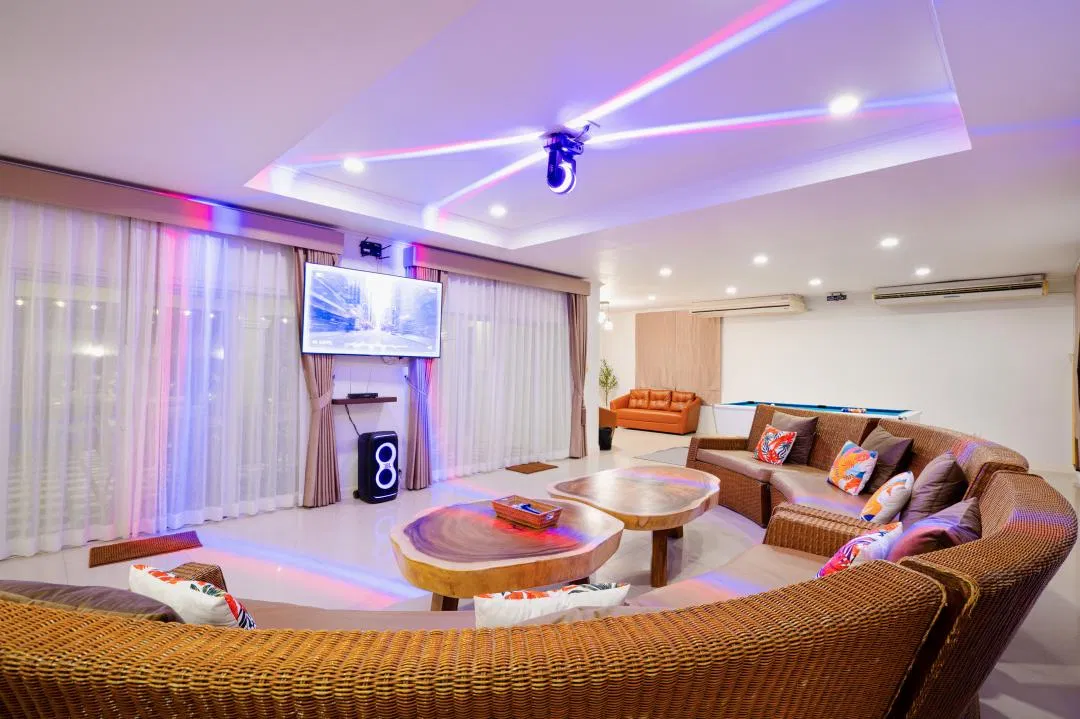 ภายใน RJ Pool Villa