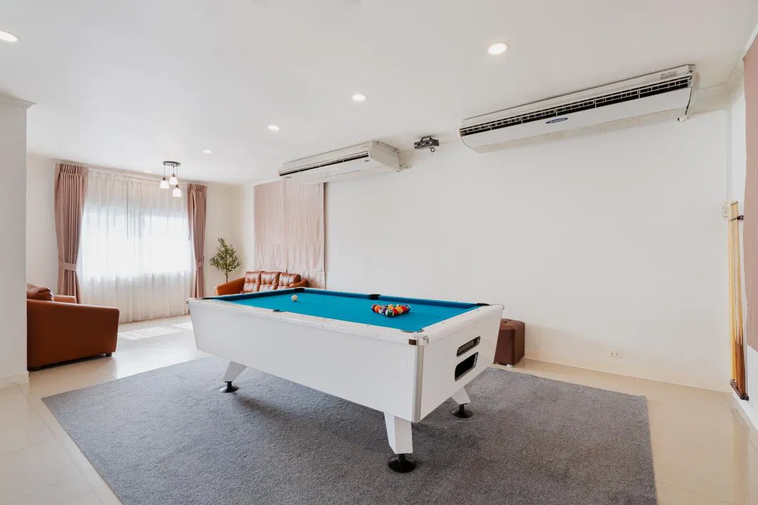 ภายใน RJ Pool Villa