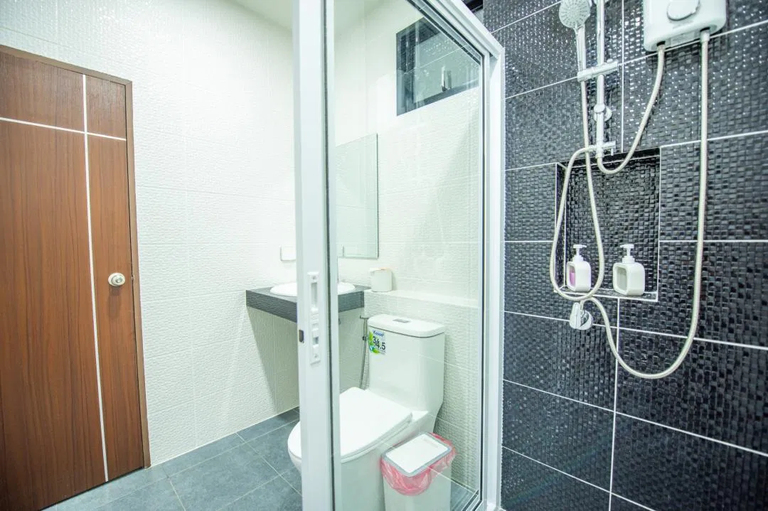ห้องน้ำ NongYing Pool Villa