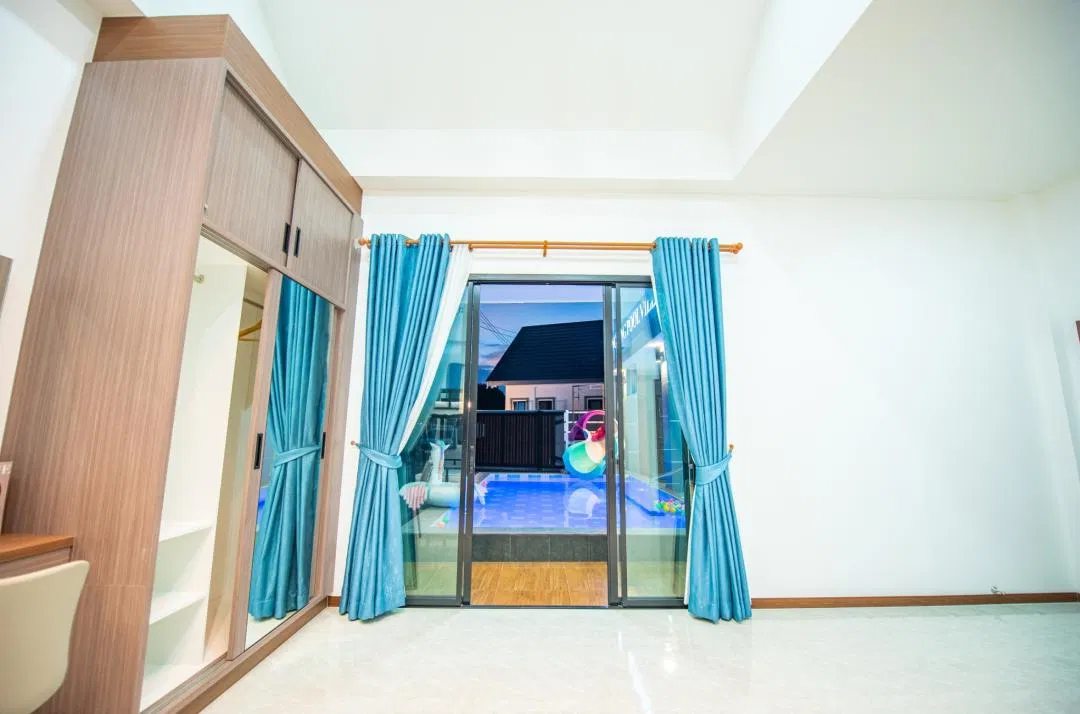 ภายใน NongYing Pool Villa