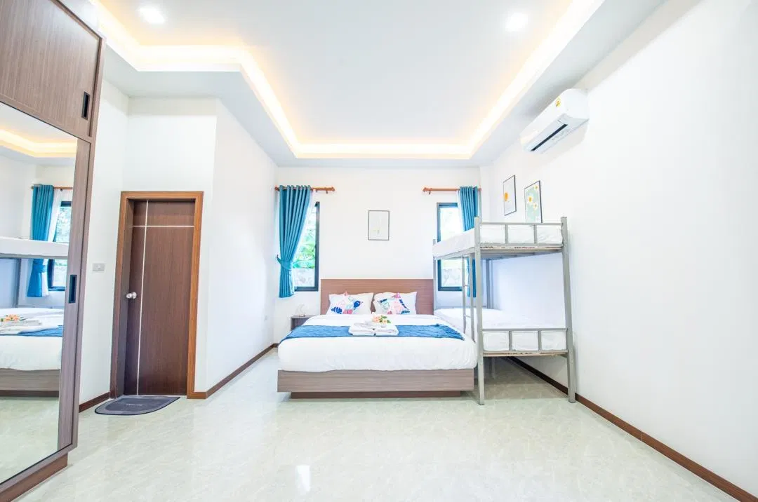 ห้องนอน NongYing Pool Villa
