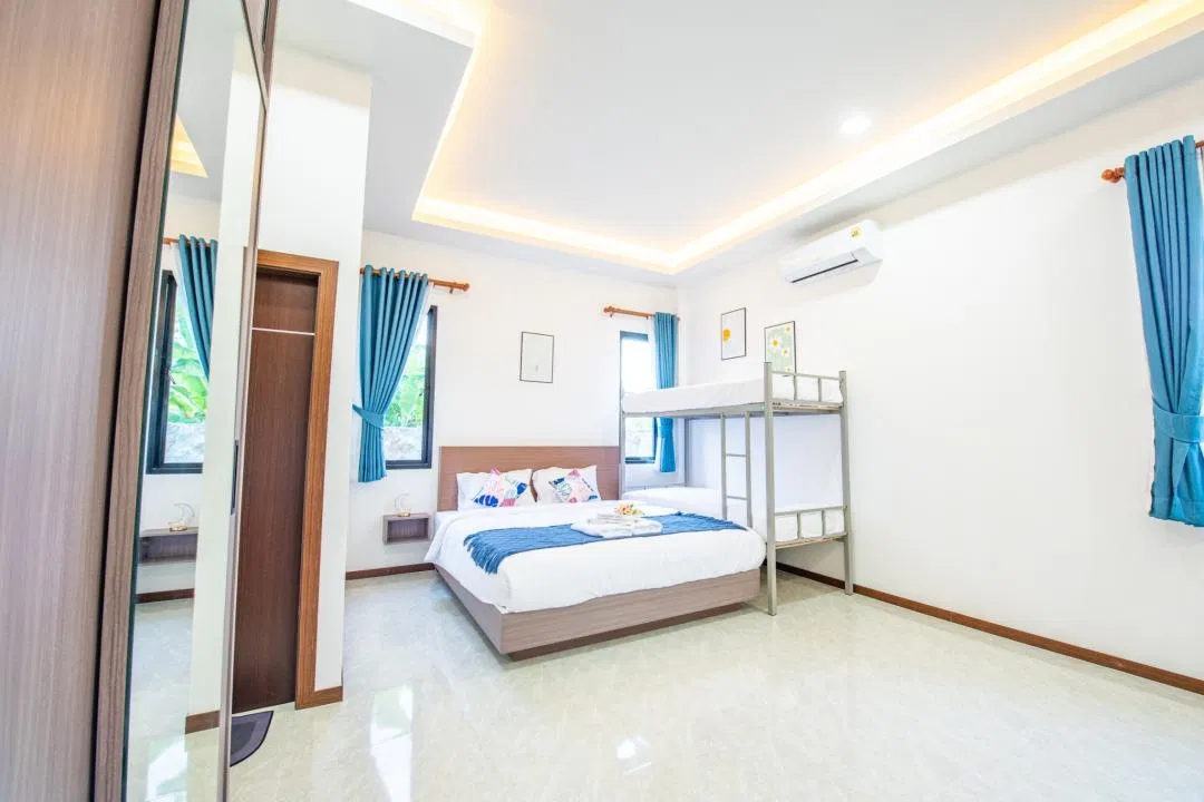 ห้องนอน NongYing Pool Villa