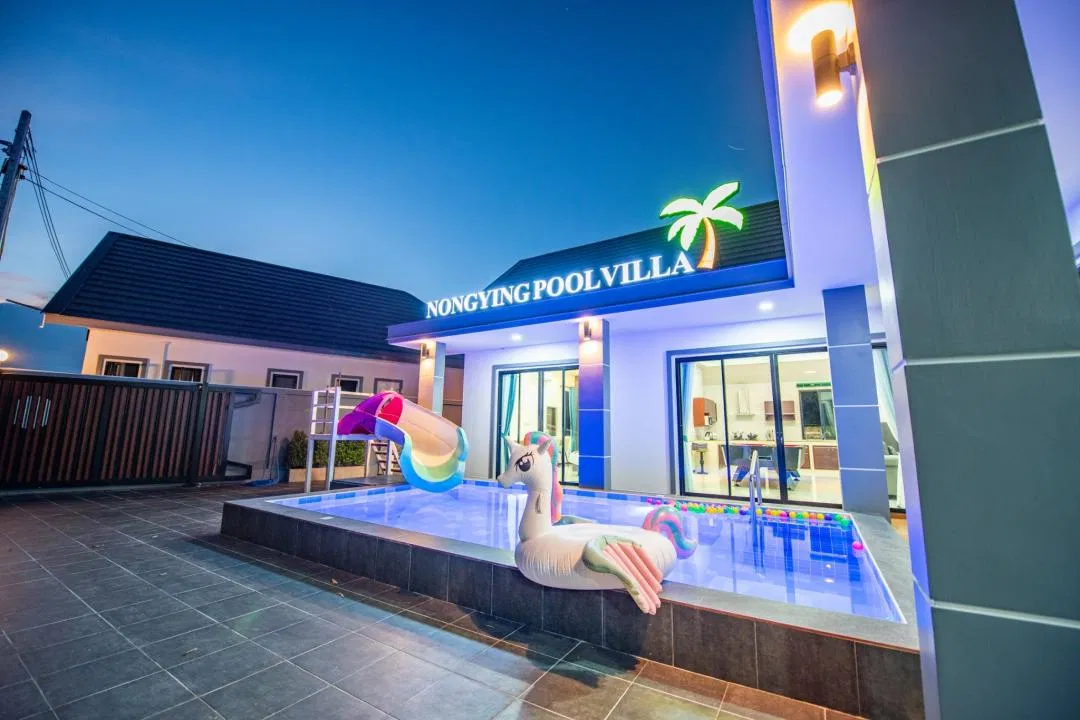 ภายนอก NongYing Pool Villa
