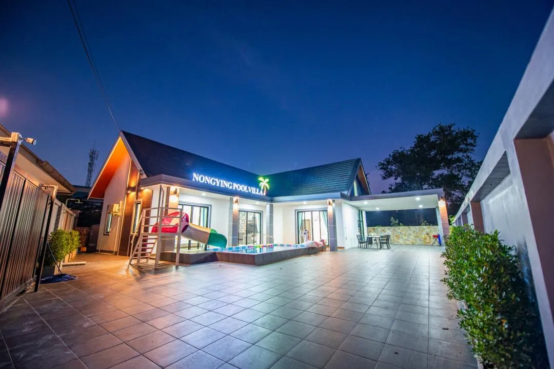 ภายนอก NongYing Pool Villa