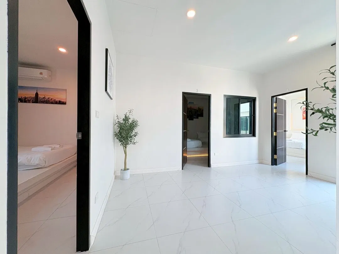 ภายใน Hidden Space Pool villa 1