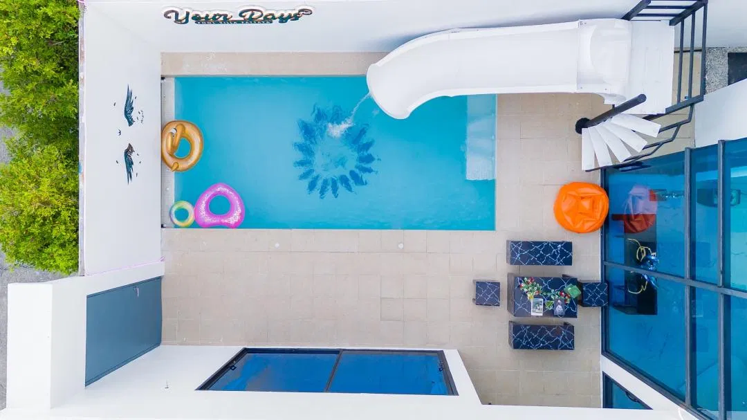 ภายนอก Your Days Plus pool villa