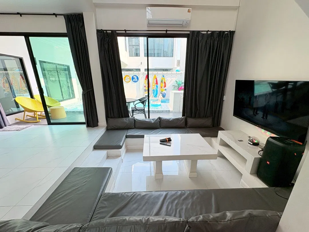 ภายใน Hidden Space Pool villa 3