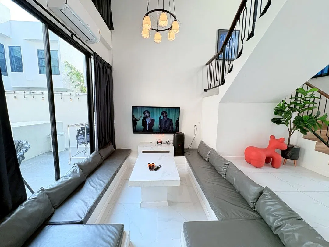ภายใน Hidden Space Pool villa 3