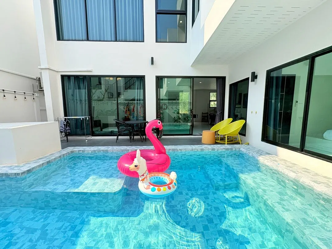 ภายนอก Hidden Space Pool villa 3