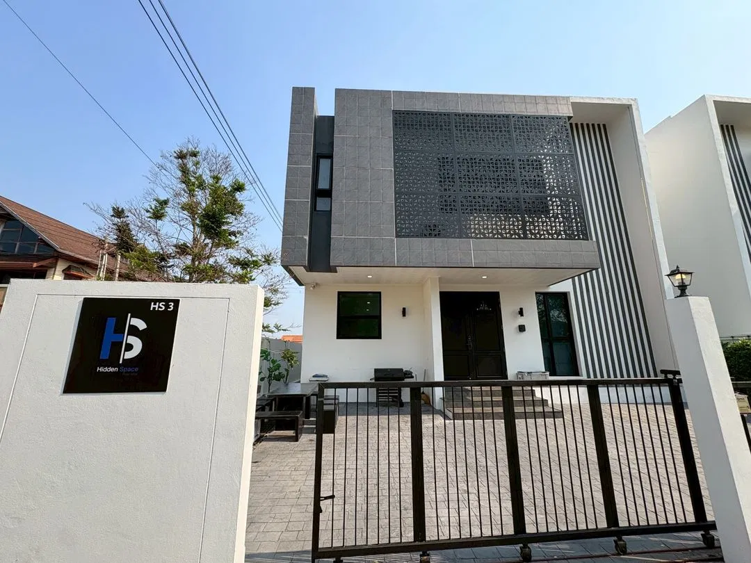 ที่จอดรถ Hidden Space Pool villa 3