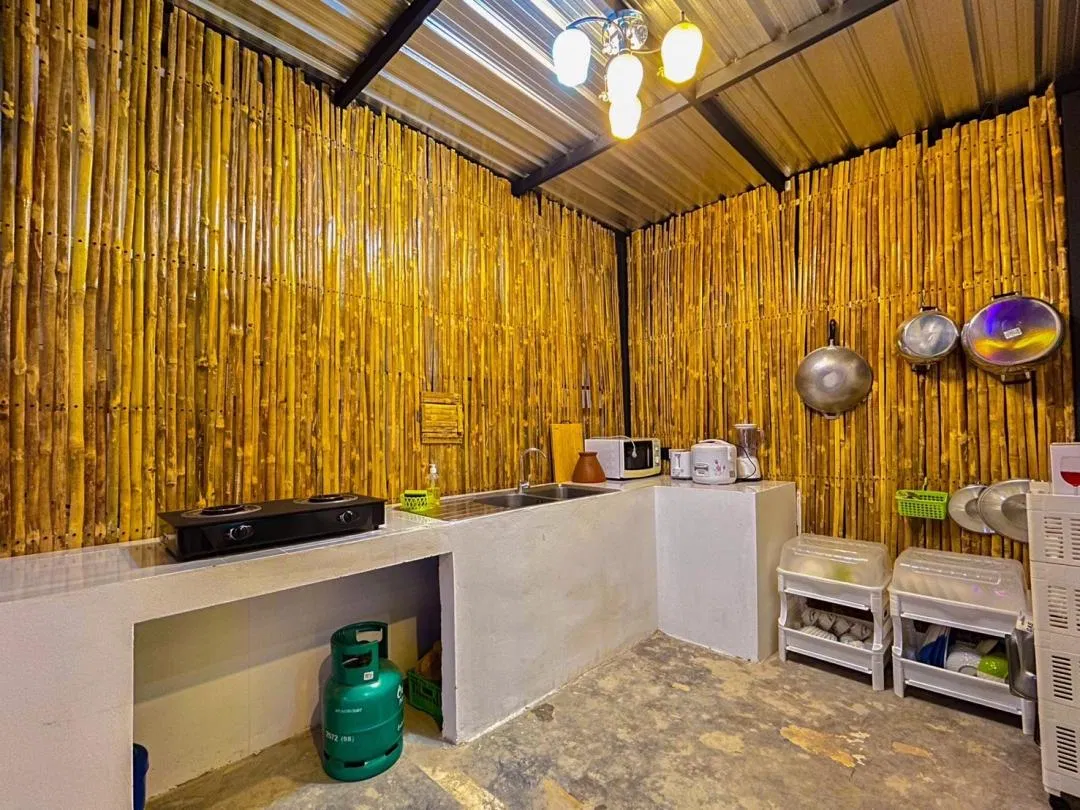 ครัว Disco Time Pool Villa