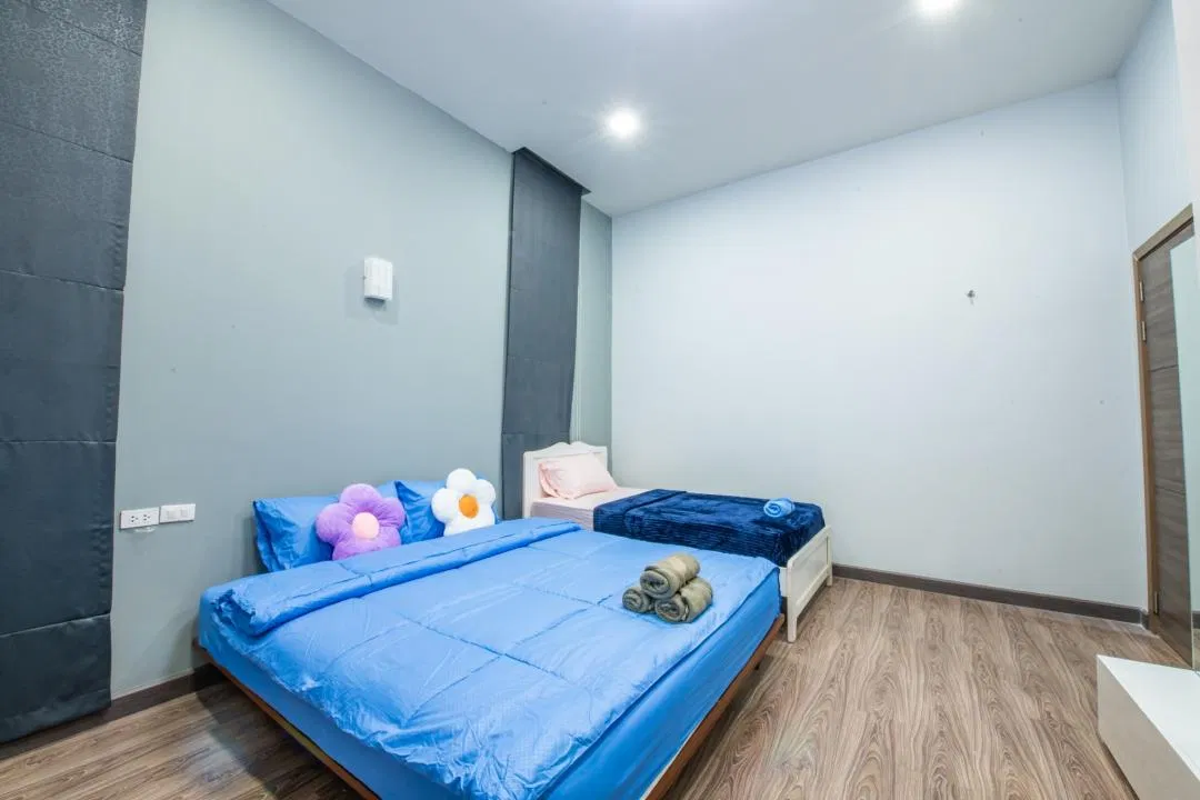 ห้องนอน Airport pool villa