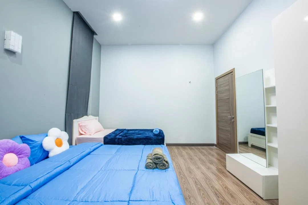 ห้องนอน Airport pool villa