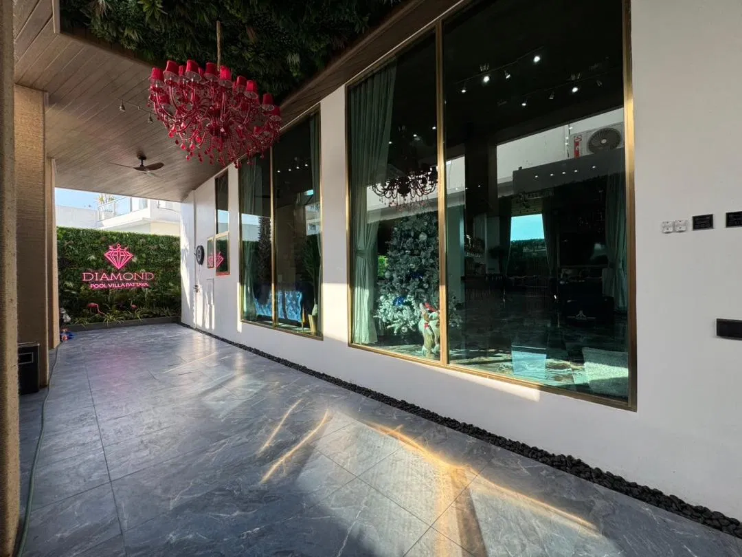 ภายนอก Diamond Pool Villa Pattaya