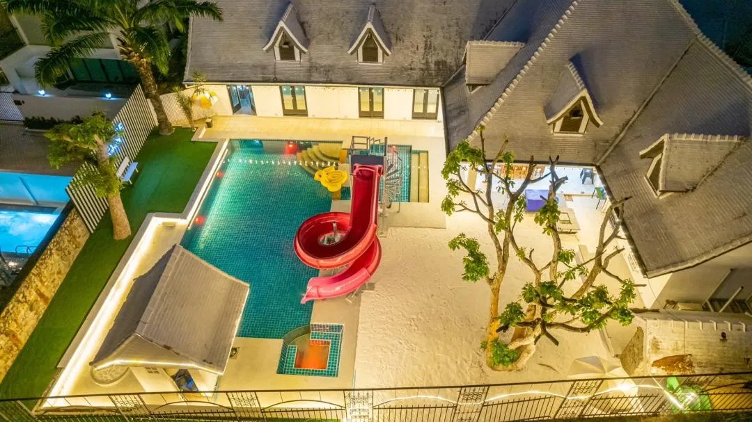 ภายนอก Deluxe pool villa