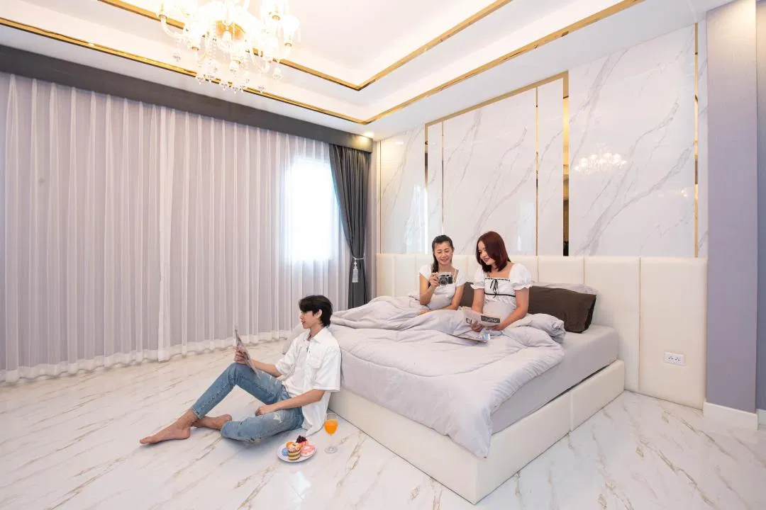 ห้องนอน PP Pool Villa (มาบประชัน)