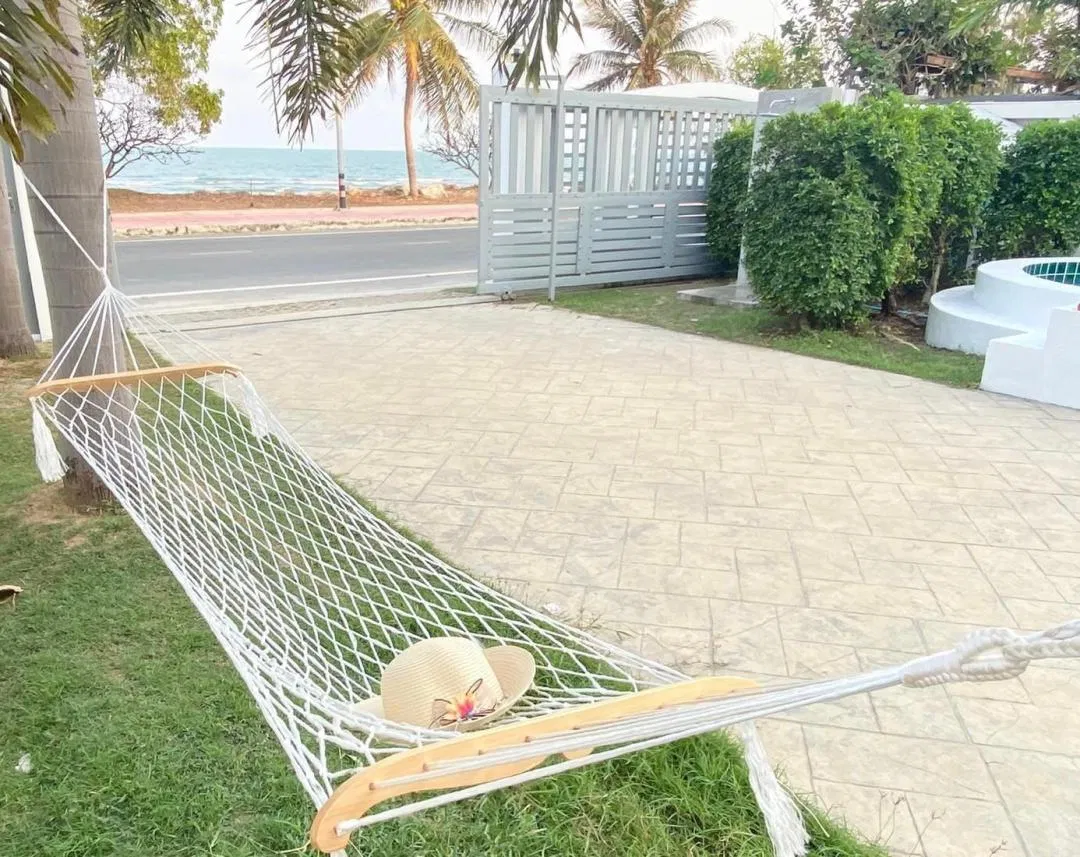 ที่จอดรถ Scene stay Pool villa @Pranburi