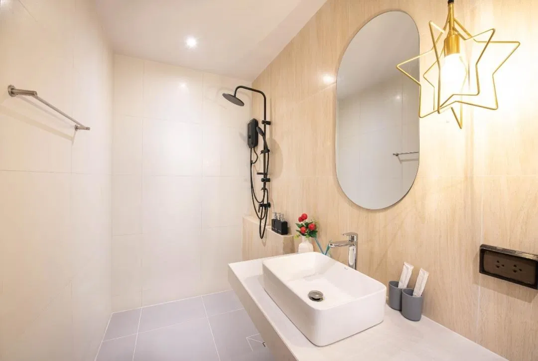ห้องน้ำ De Beach Pool villa